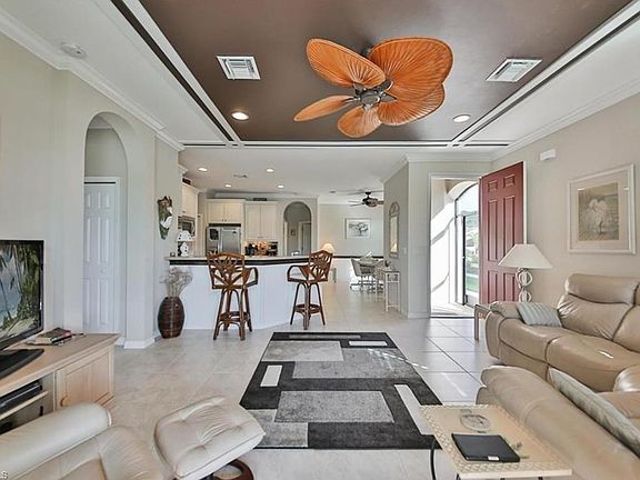 4th image of 10464 Materita Dr