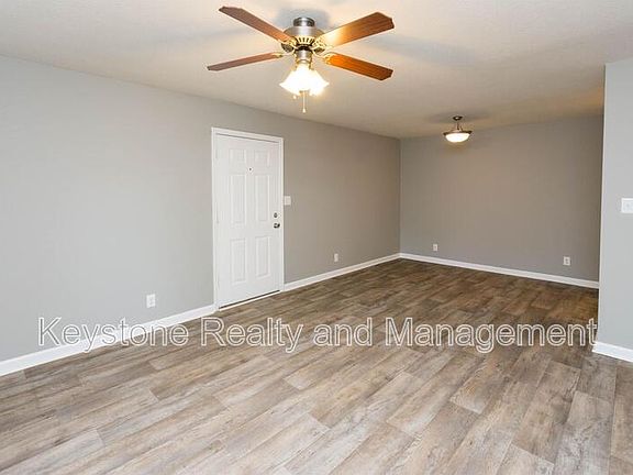 3rd image of 3301 Royster Ln APT 505