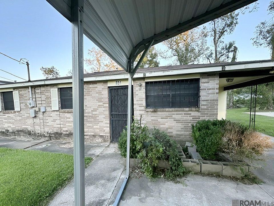 1st image of 824 S Abe Ave