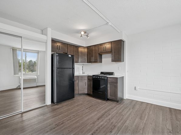 1100 W Godfrey Ave #G404