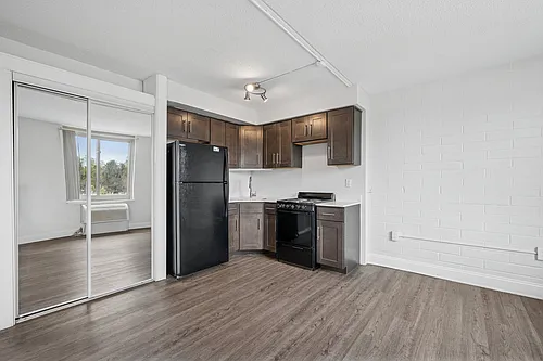 Academia Suites Photo 1