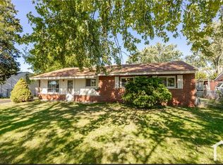 124 Delmar Dr, Bolingbrook, IL 60440