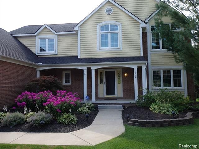1st image of 2458 Mayfair Dr