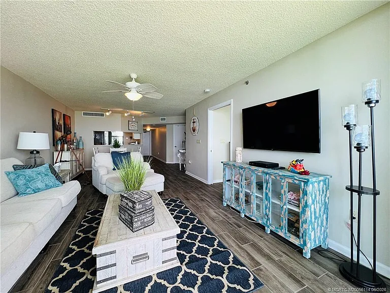 8880 S Ocean Dr #402 — Photo 33