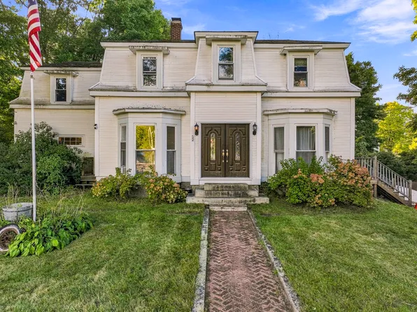 52 Central St, Millville, MA 01529