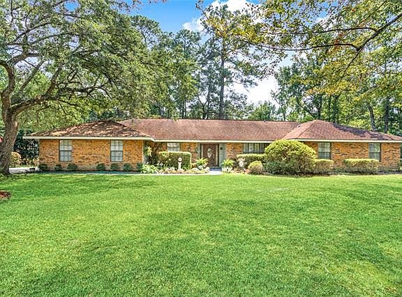 2nd image of 103 Houmas Ct