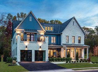 7192 Greyson Woods Ln, McLean, VA 22101