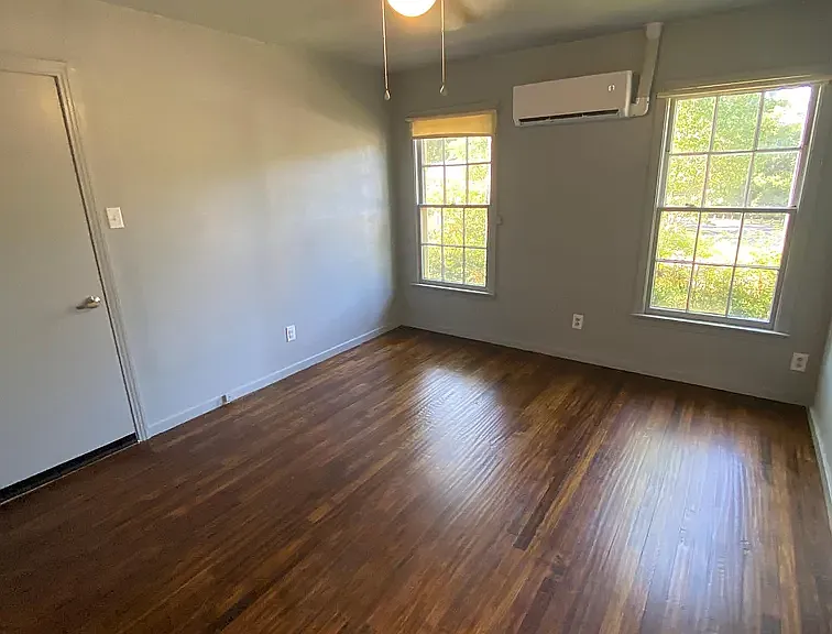 6343 Parkdale Dr — Photo 28