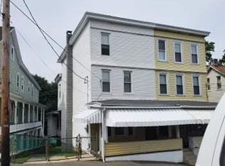 324 Market St, Tamaqua, PA 18252