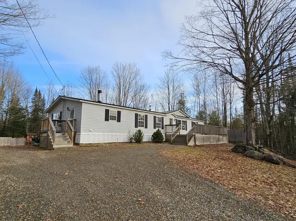 1383 Moosehead Trail, Plymouth, ME 04969