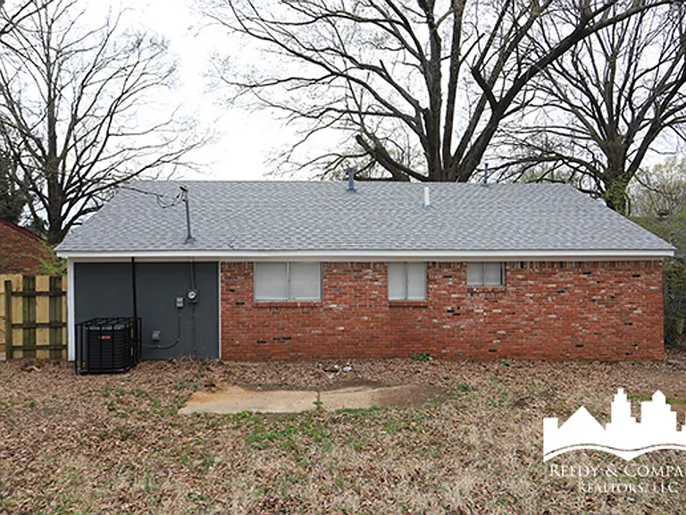 4227 Kenosha Rd — Photo 18
