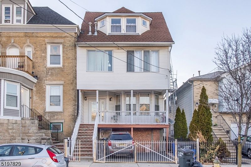1st image of 21 Milford Ave