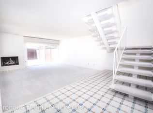 8 Jamaica Village Rd, Coronado, CA 92118