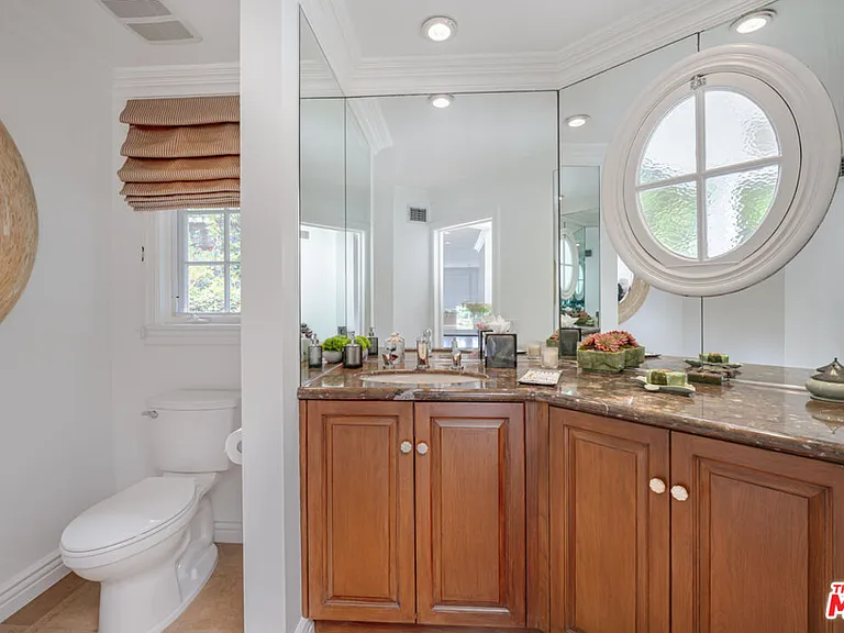 1201 Loma Vista Dr — Photo 18