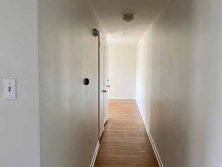 108 Oakland Ave #B — Photo 4
