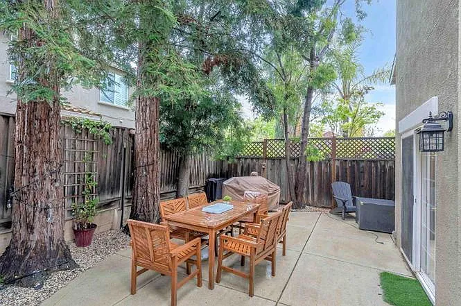 437 Calle Cerro — Photo 27