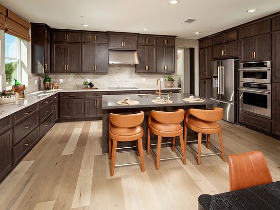 Serenity Plan 6 Model Kitchen