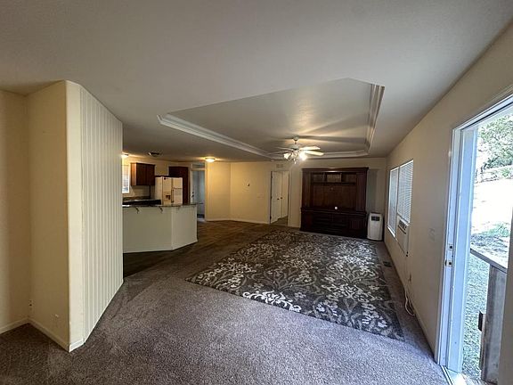 5th image of 6510 Carriage Ln