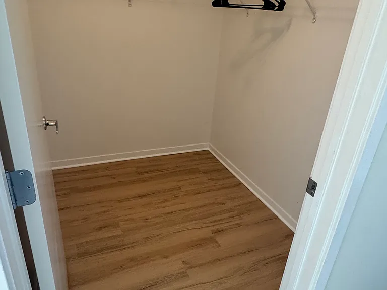 Closet 2nd bedroom