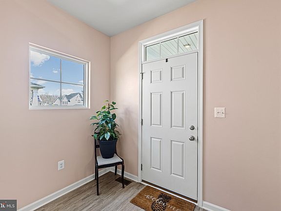 4th image of 6610 Shelton Ln