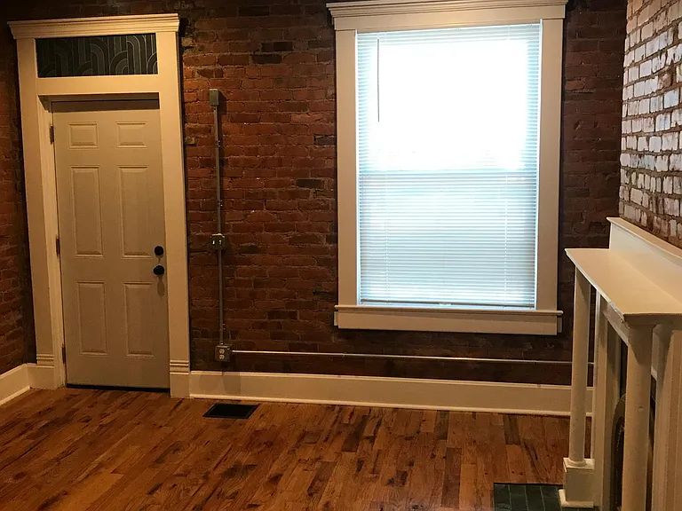 208 Dakota Ave #208 — Photo 4