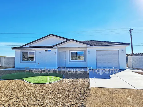 581 Valiant Ave Photo 1