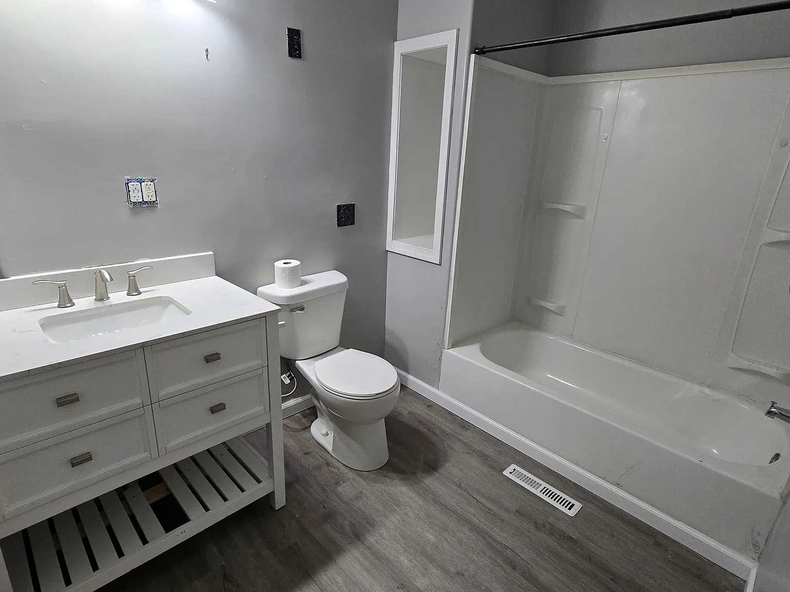 3 bed, 1787 sqft, $1,600 — Photo 4