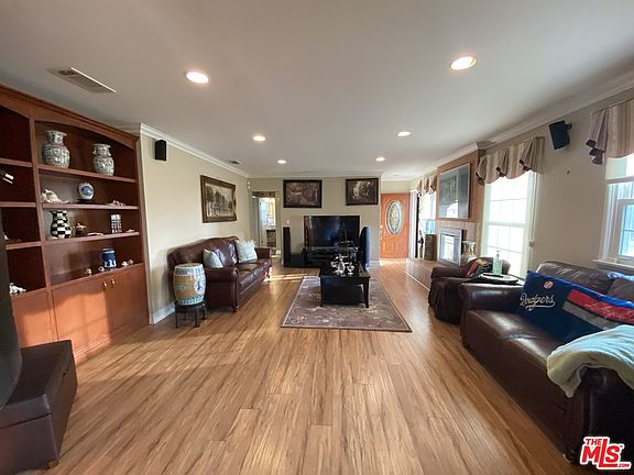 3rd image of 12124 S Harvard Blvd