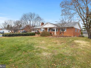 414 Jackson St, Woodstock, VA 22664