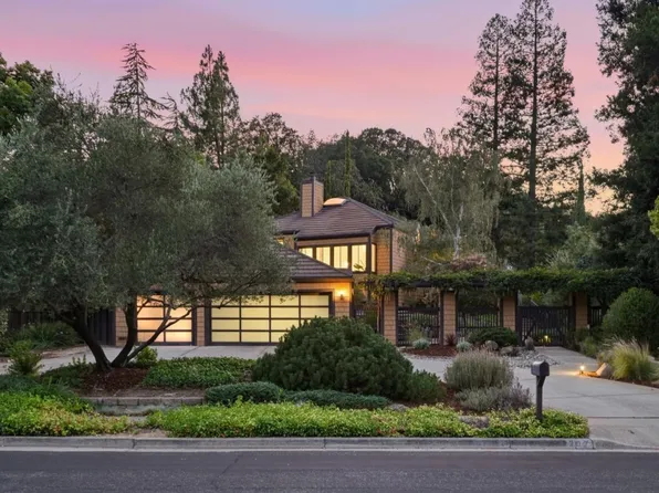 202 Granada Way, Los Gatos, CA 95032