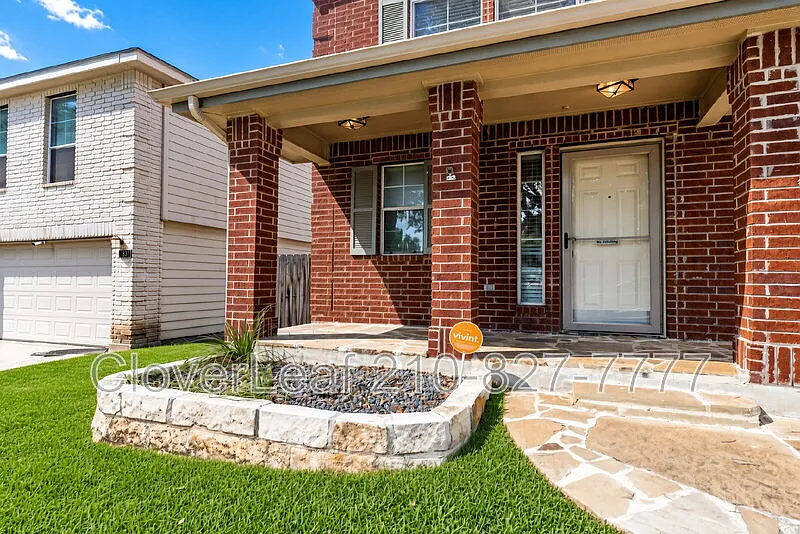 3 bed, 2.5 bath, 1958 sqft, $1,975 — Photo 4