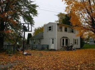 6205 Apple St, Eau Claire, MI 49111