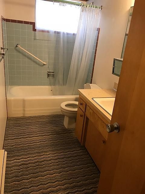 2nd image of 600 N I St #2