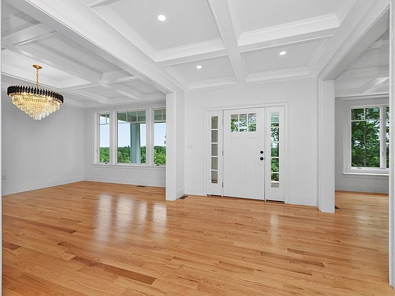 3rd image of 55 Widow Rites Ln