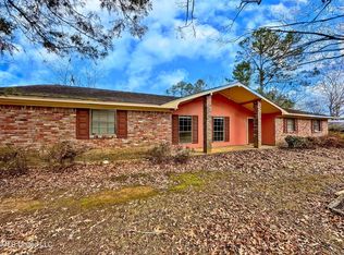 1601 Old Vicksburg Rd, Clinton, MS 39056