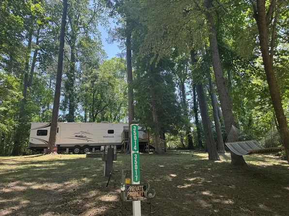 185&186 Hawthorn Ct #2LOTS, New Church, VA 23415