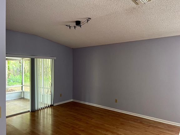 3rd image of 13048 Cog Hill Way