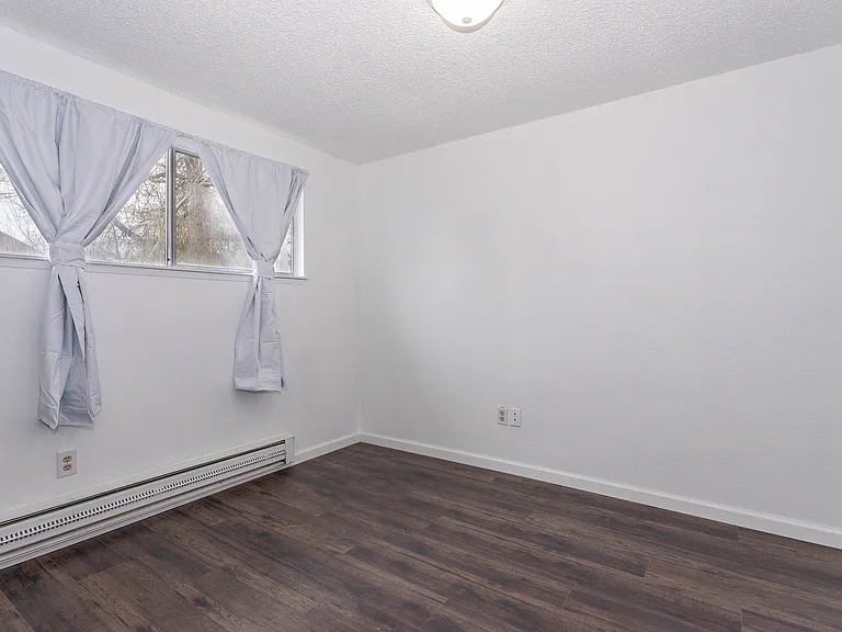 2406 N St NE #D — Photo 16