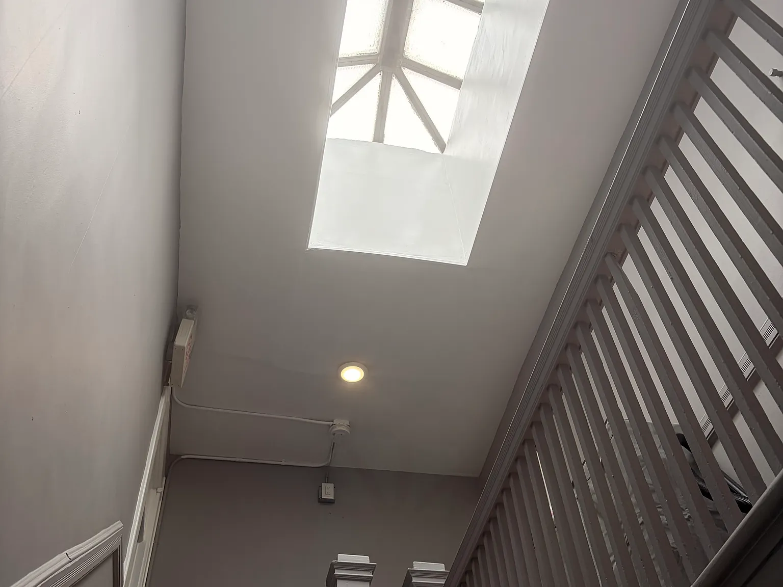 1 bed, $2,300 — Photo 3