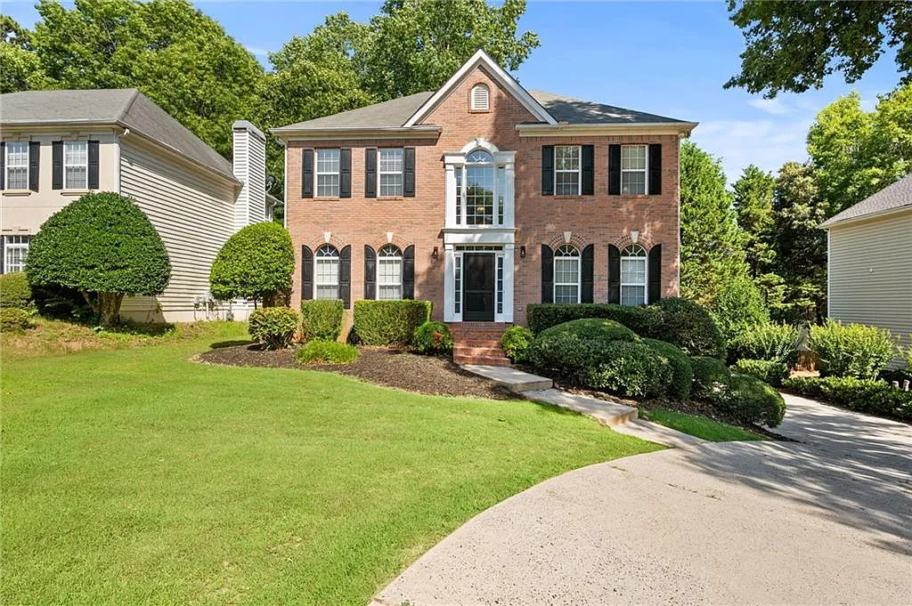5 bed, 4.0 bath, 2692 sqft, $3,850 — Photo 4