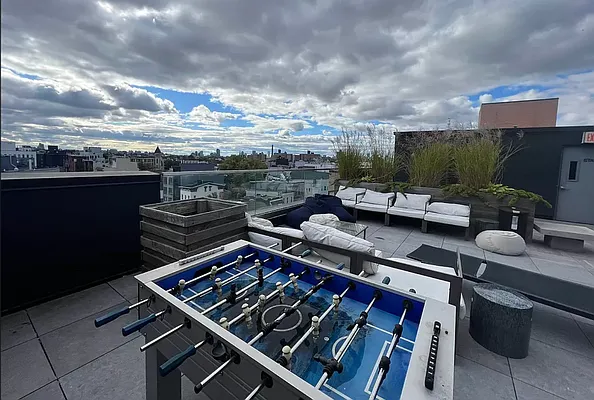 Rented by Rentopia | media 50