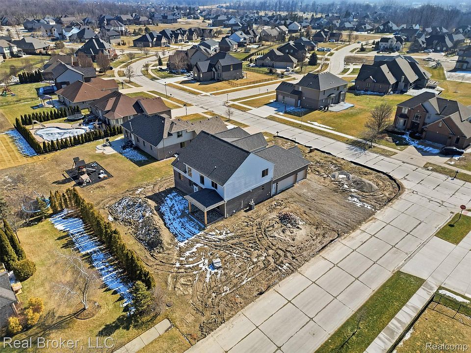 35689 Windridge Dr, photo 13