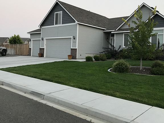 2nd image of 3791 Hazelwood Dr