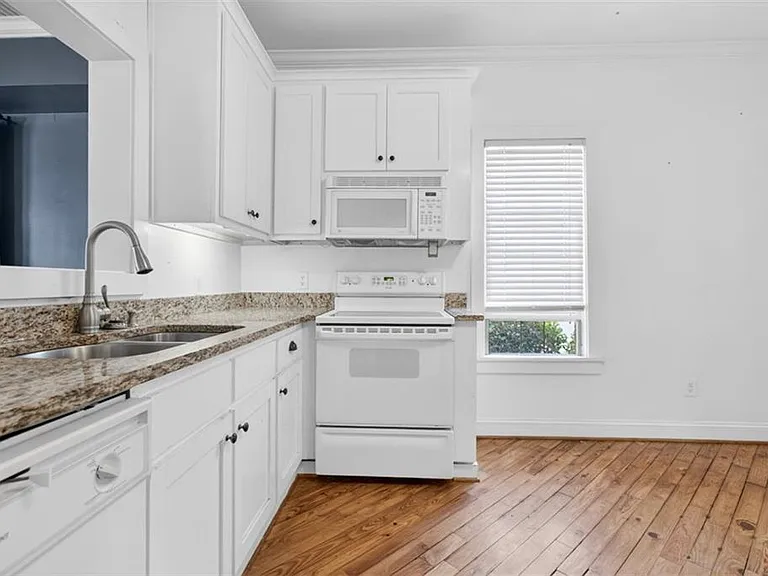 116 Mill St #A — Photo 9