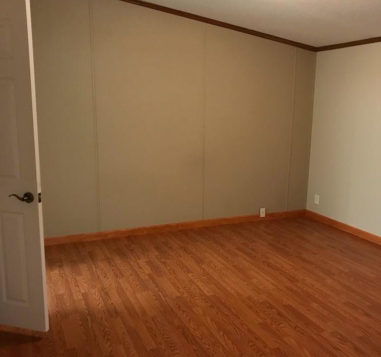 2nd image of 153 Reece Tunnell Cir