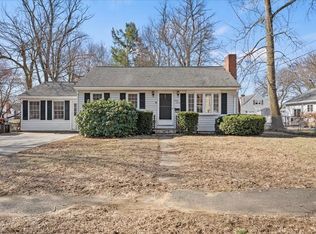 47 Clifton Dr, Agawam, MA 01001