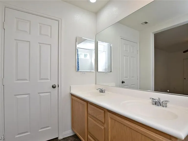 8273 Annual Ridge St — Photo 17