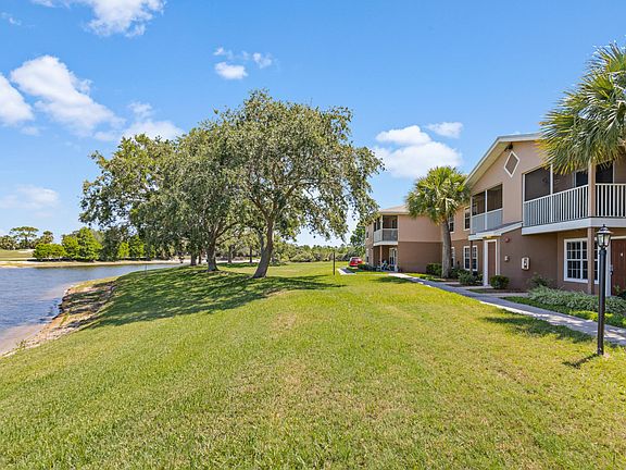 3rd image of 1841 Long Iron Dr APT 826
