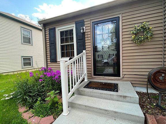 4th image of 945 S 11th St