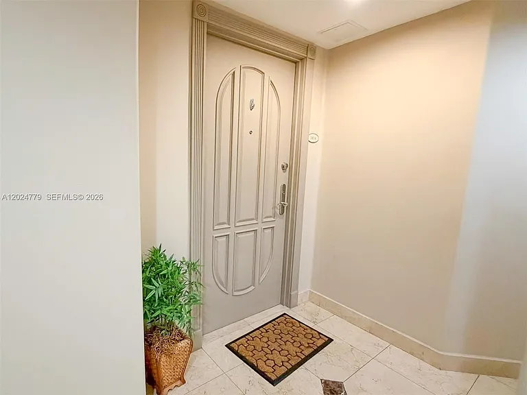 3370 Hidden Bay Dr #1814 — Photo 3